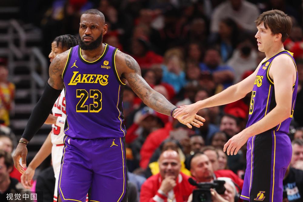 何重新定义 何重新定义