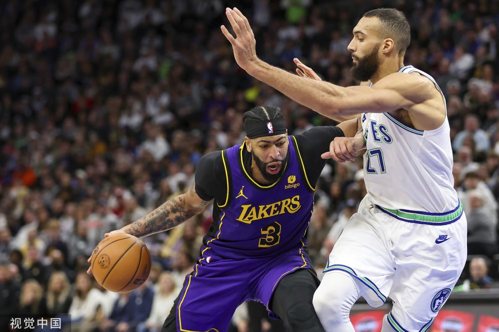 激烈的赛区 激烈的赛区